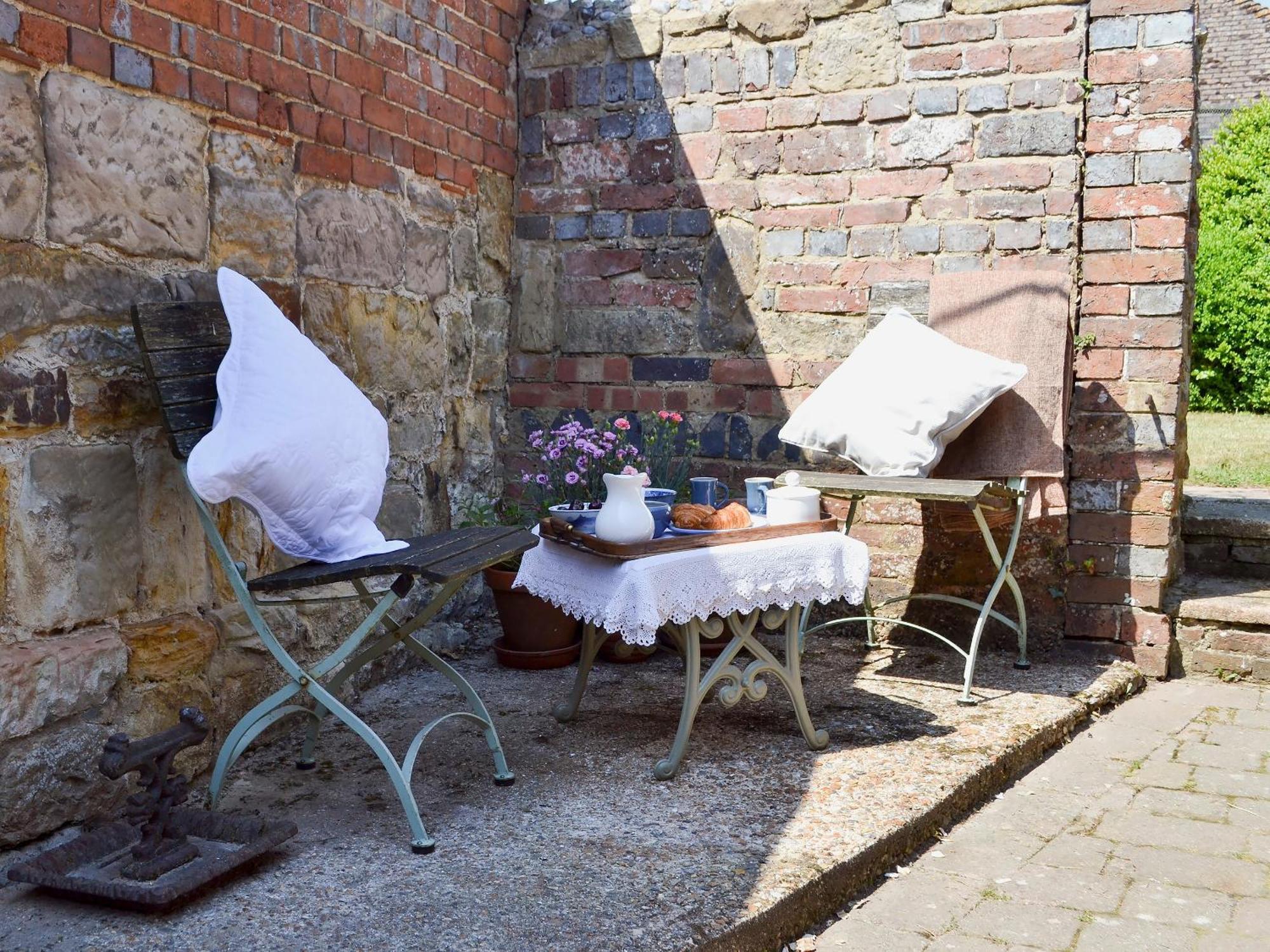 Cowbeech Farm Cottage Herstmonceux Exterior photo